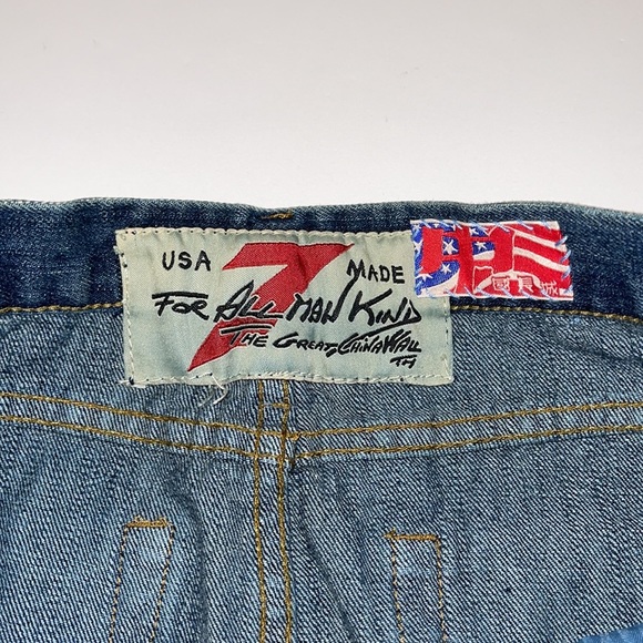 7 for All Mankind “Great China Wall” Distressed Denim Skirt - Women’s Size 28 - Picture 9 of 9